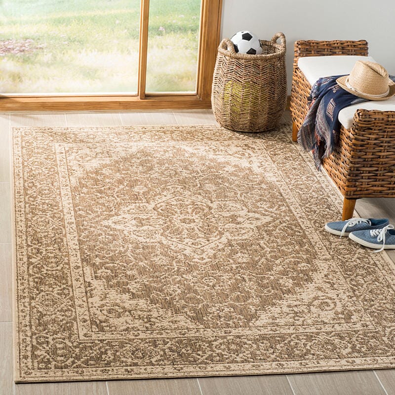 Safavieh Linden Lnd137D Beige / Cream Area Rug