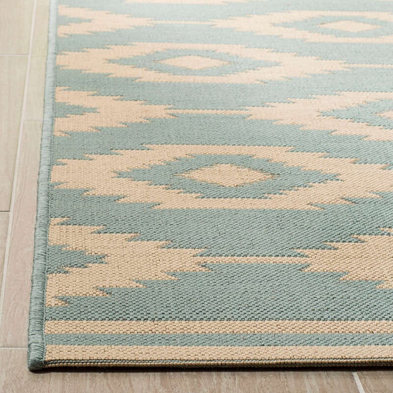 Safavieh Linden Lnd171L Cream / Aqua Damask Area Rug