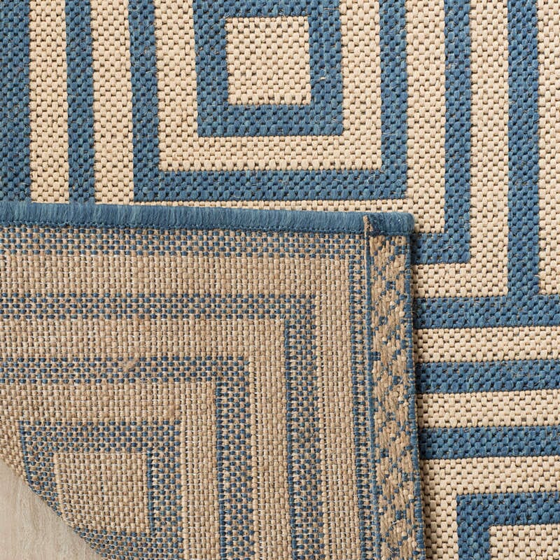 Safavieh Linden Lnd173N Cream / Blue Geometric Area Rug