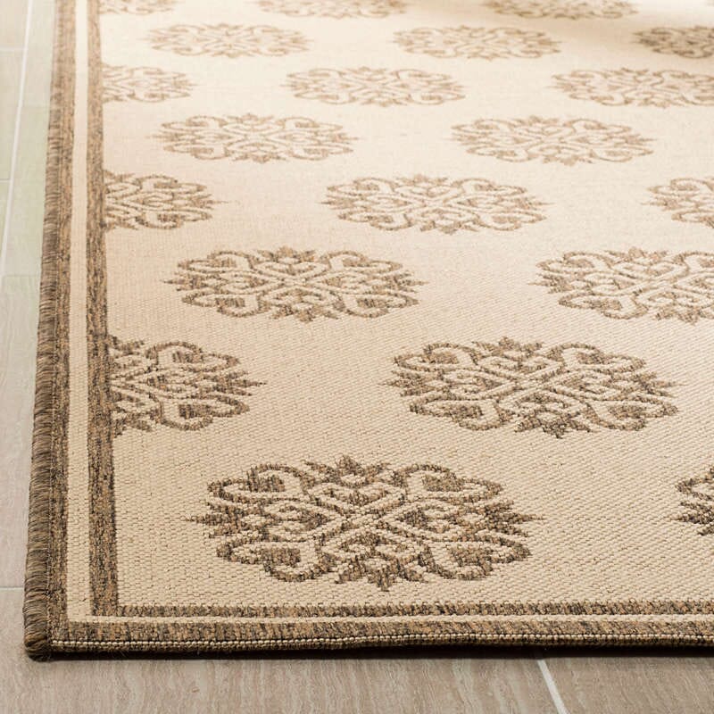 Safavieh Linden Lnd181A Cream / Beige Geometric Area Rug