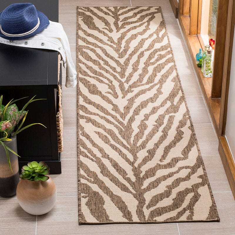 Safavieh Linden Lnd182A Cream / Beige Animal Prints /Images Area Rug