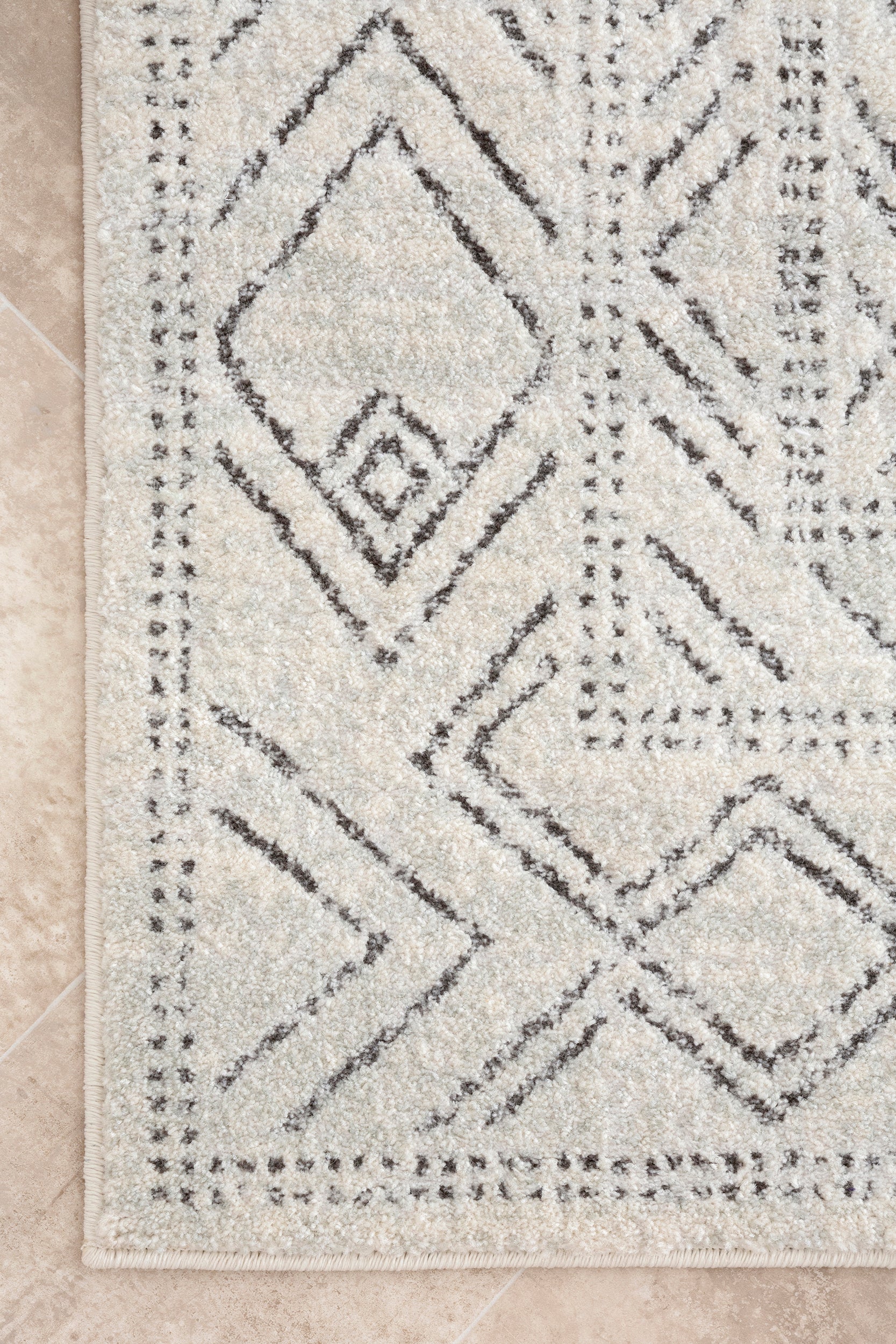 Nuloom Solange Nso3231A Beige Area Rug