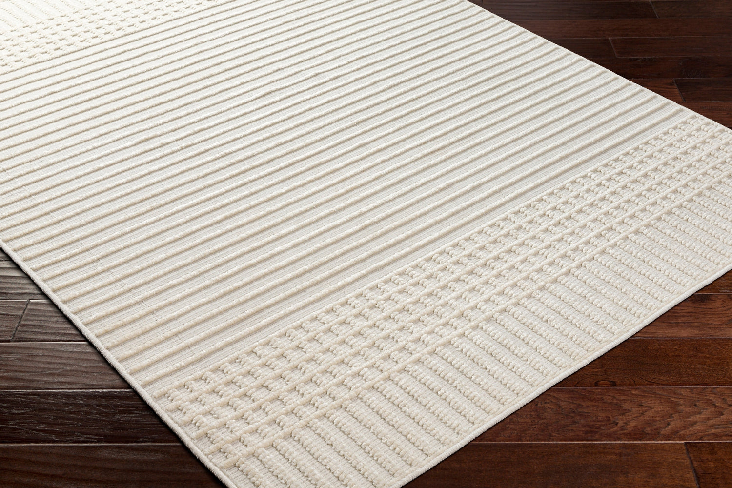 Surya Machine Washable Lyna Lya-2306 Beige Rug.