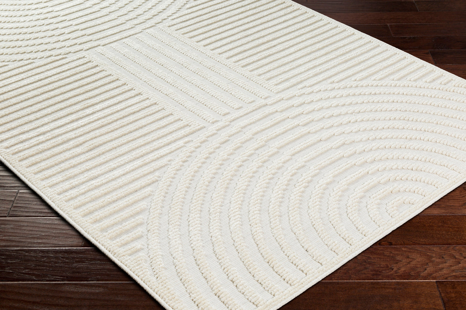 Surya Machine Washable Lyna Lya-2312 Beige Rug.