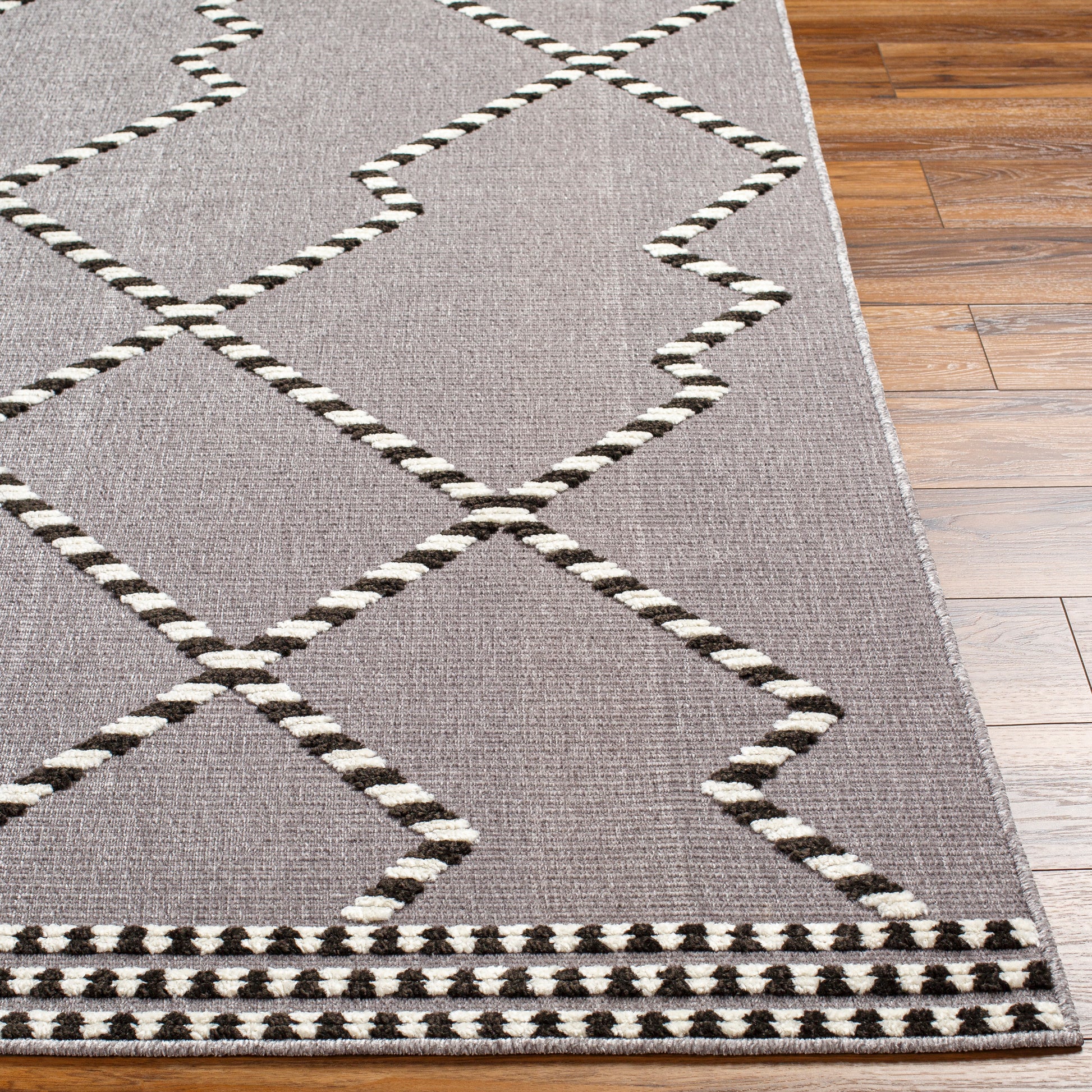 Surya Lyna Lya-2320 Grey Area Rug