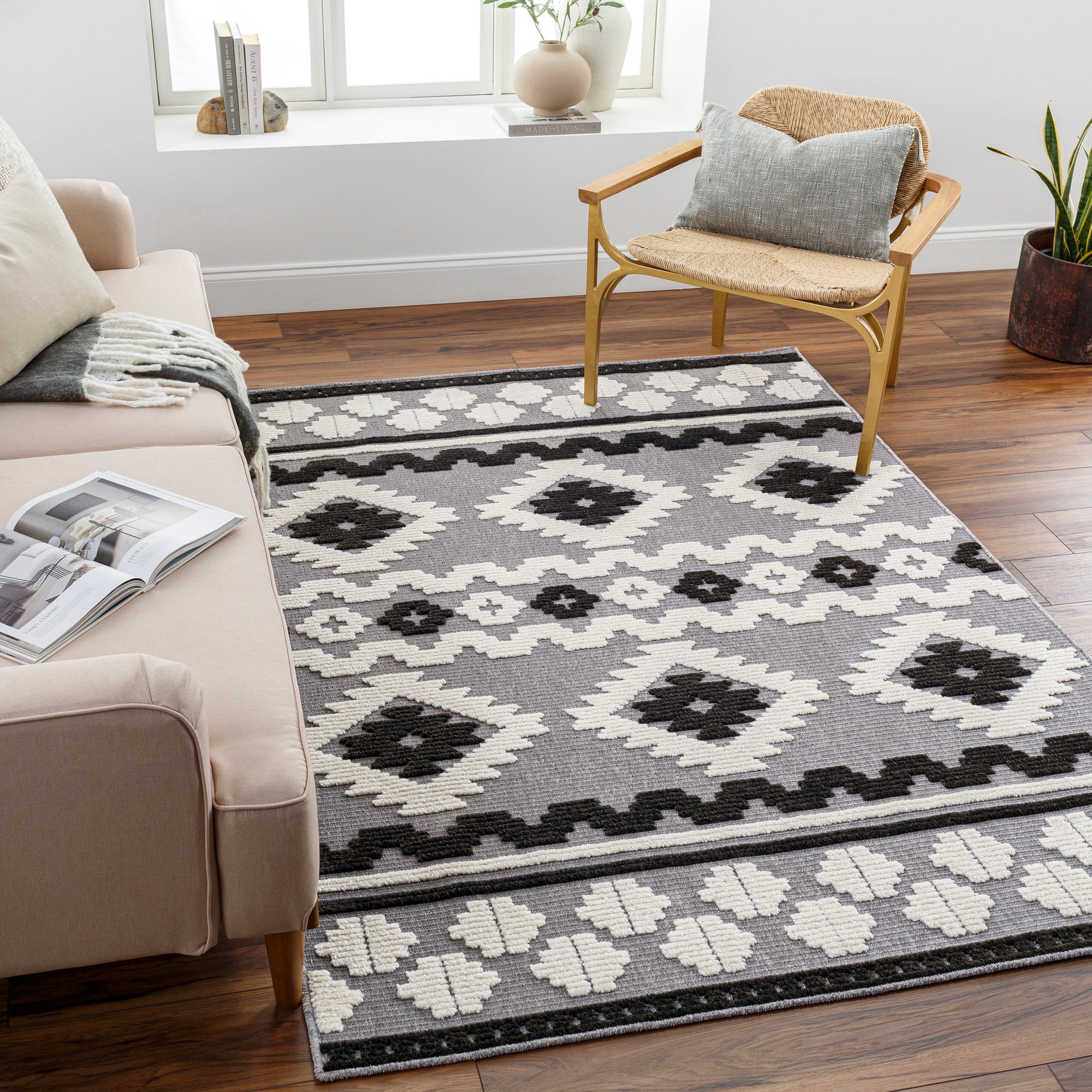 Surya Lyna Lya-2321 Grey Area Rug