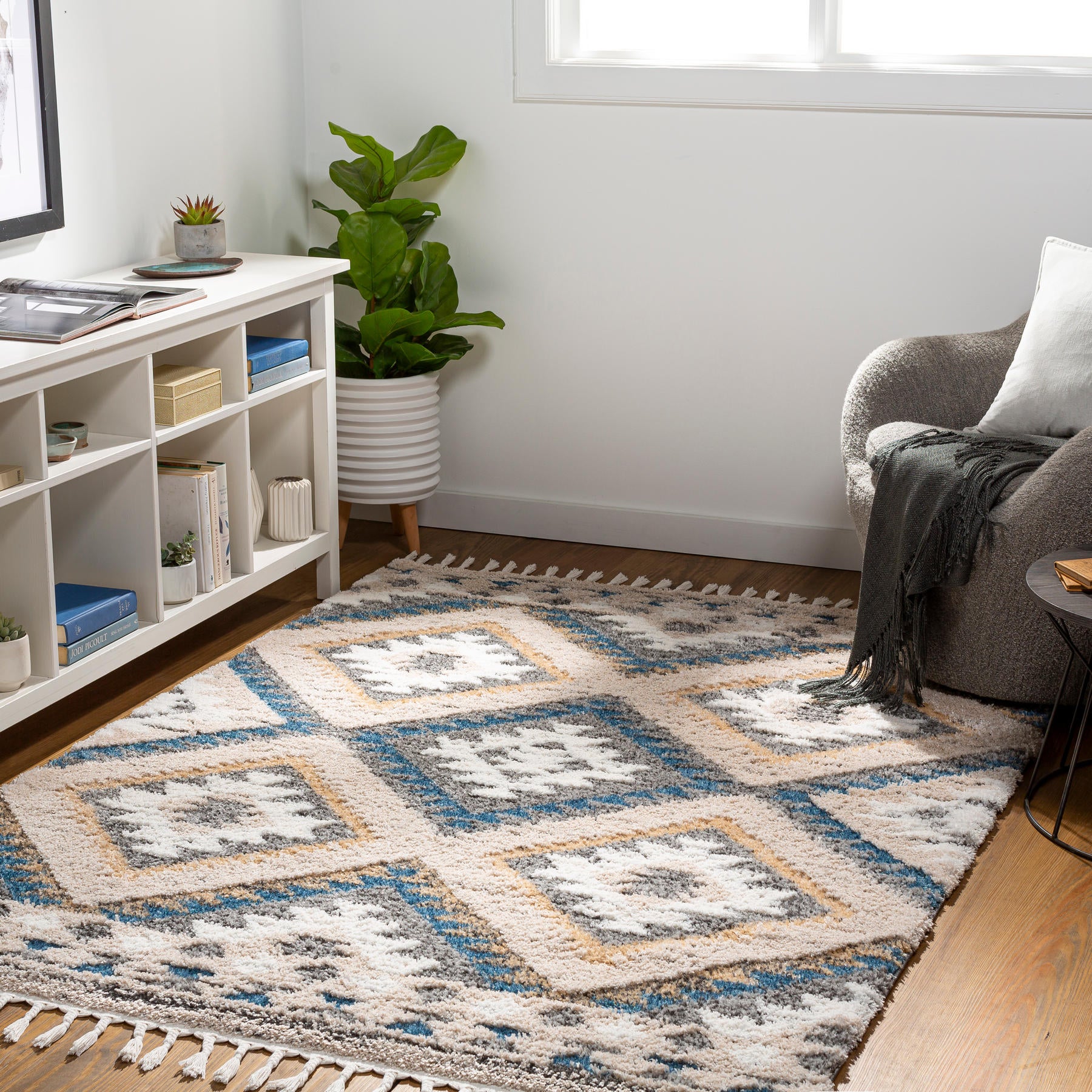 Surya Lyon Lyn-2300 White Area Rug