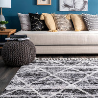 Nuloom Romero Simply Trellis Nro2171A Black Area Rug