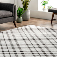 AreaRugs.com Wavaj Nwa1283A Gray Area Rug