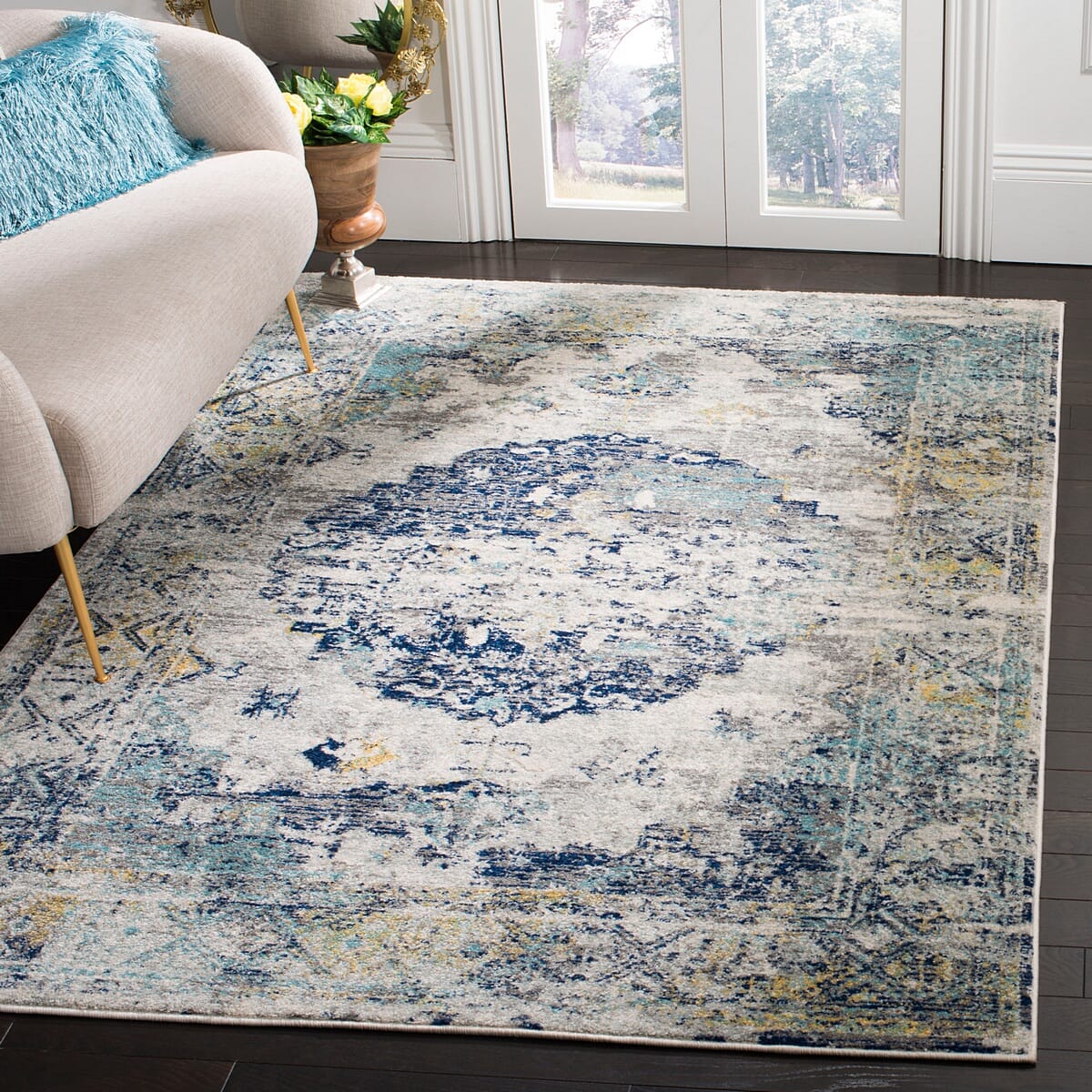 Safavieh Madison Mad158F Light Grey / Blue Vintage / Distressed Area Rug