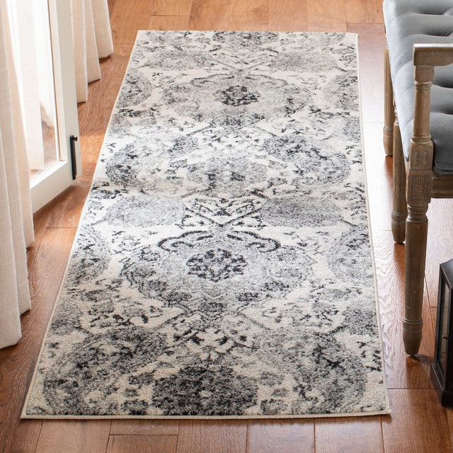 Safavieh Madison Mad600D Cream/Silver Rug.