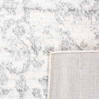 Safavieh Madison Mad603G Silver / Ivory Vintage / Distressed Area Rug