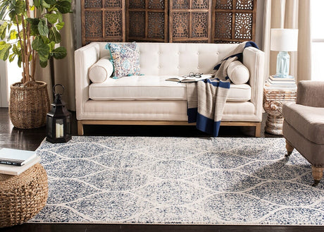 Safavieh Madison Mad604A Cream/Royal Blue Rug.