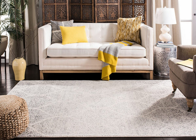 Safavieh Madison Mad604B Ivory/Silver Rug.