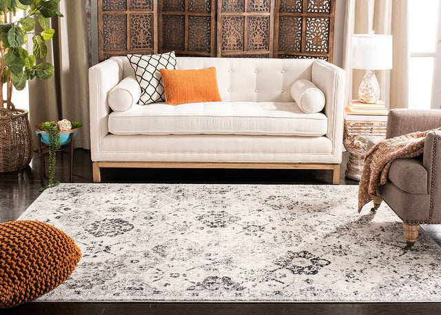 Safavieh Madison Mad611G Silver/Grey Rug.