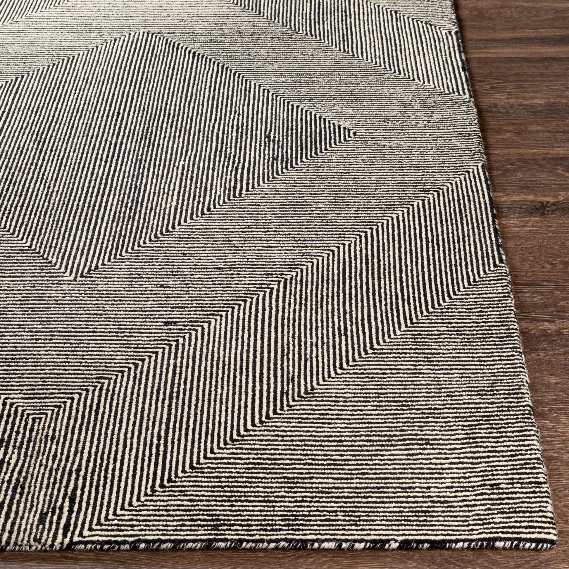 Surya Maroc Mar-2321 Beige, Black Area Rug