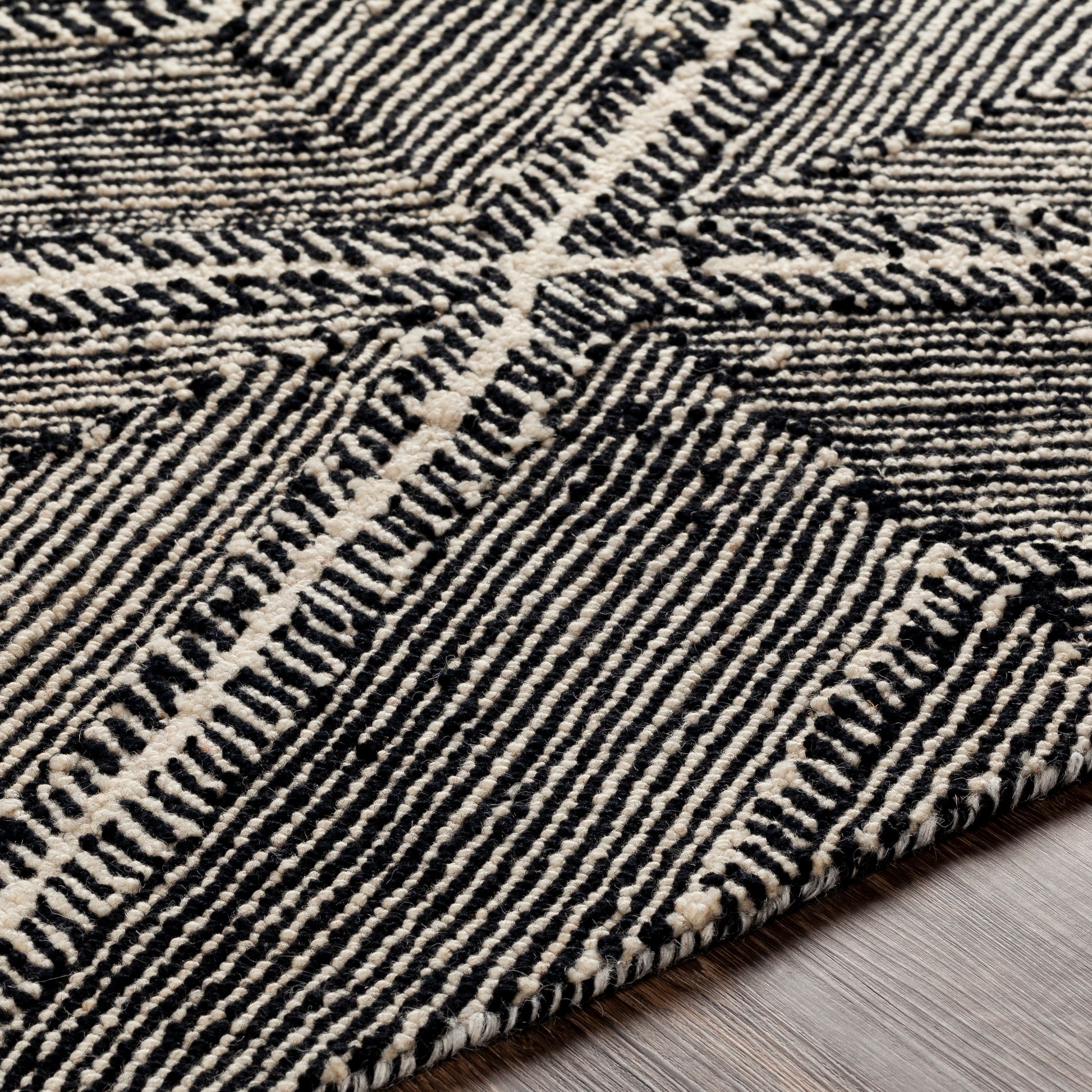 Surya Maroc Mar-2322 Black, Beige Area Rug