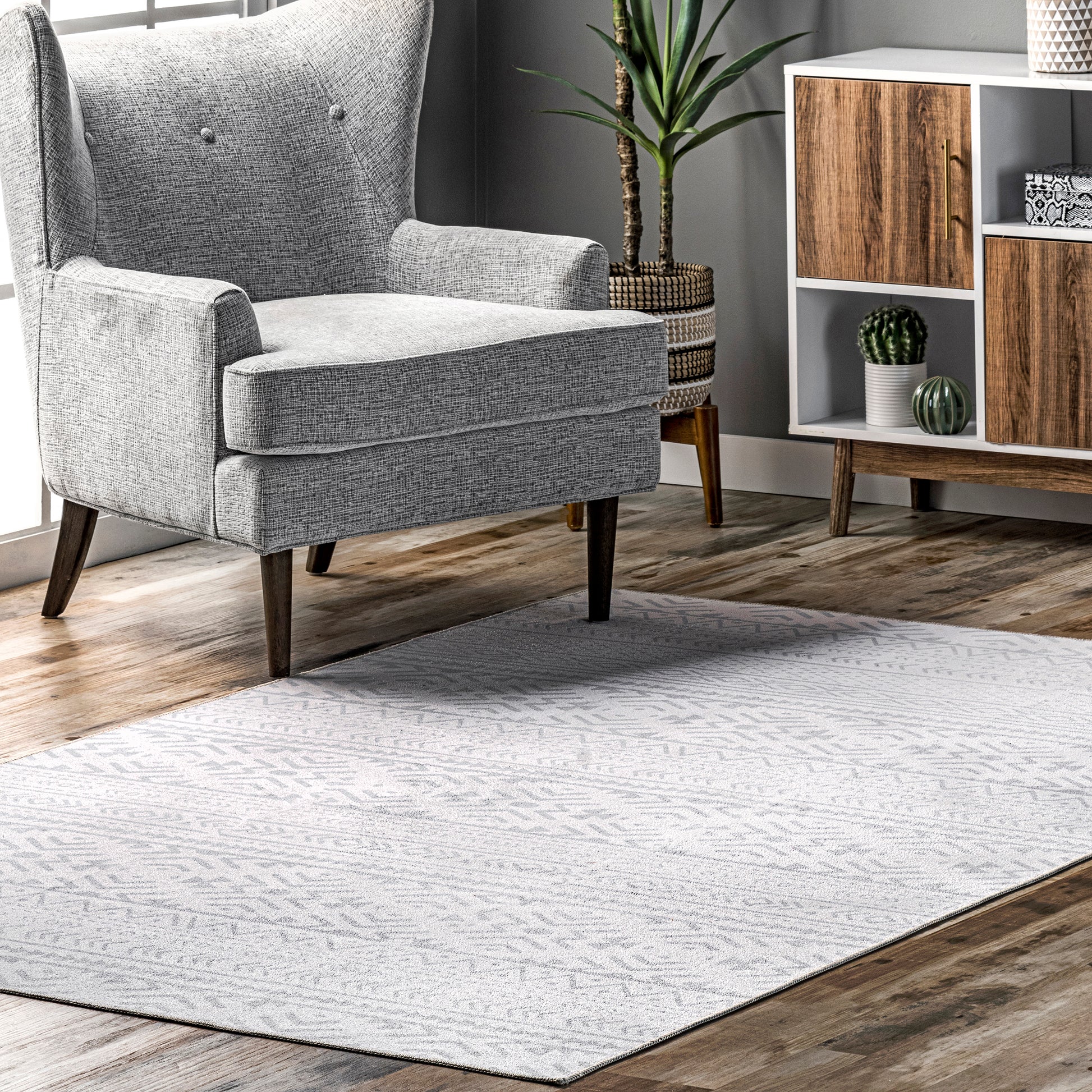 AreaRugs.com Wavaj Nwa1203A Light Gray Area Rug