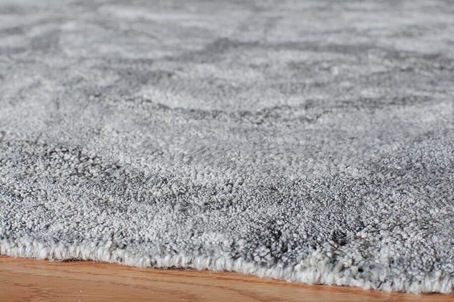 Momeni Millenia Mi-04 Silver Area Rug