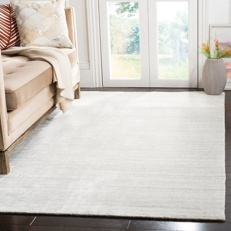 Safavieh Mirage Mir150A Ivory / Grey Area Rug