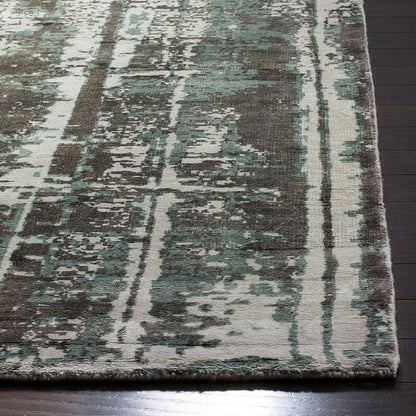 Safavieh Mirage Mir267B Silver / Grey Organic / Abstract Area Rug