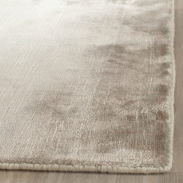 Safavieh Mirage Mir344S Silver Area Rug