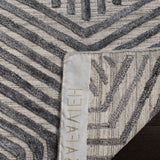 Safavieh Mirage Mir351A Light Grey / Charcoal Rugs.