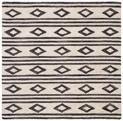 Safavieh Micro-Loop Mlp153A Ivory / Charcoal Moroccan Area Rug