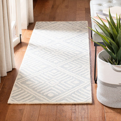 Safavieh Micro-Loop Mlp262F Grey / Ivory Damask Area Rug