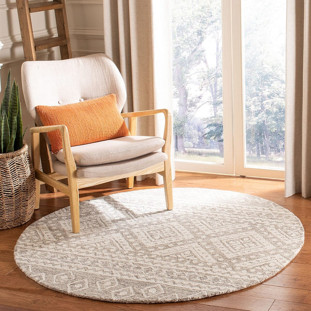 Safavieh Micro-Loop Mlp501F Grey / Ivory Moroccan Area Rug