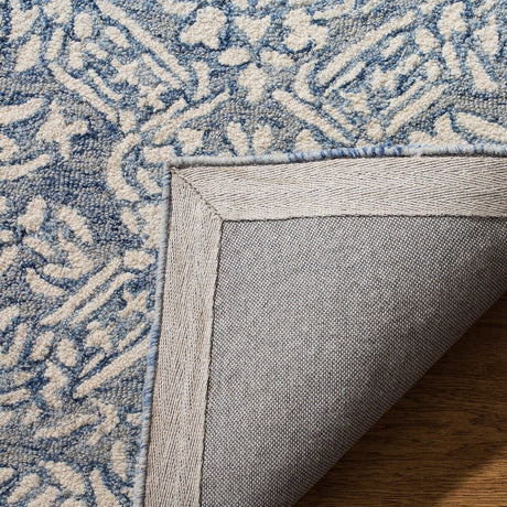 Safavieh Micro-Loop Mlp510M Blue / Ivory Rugs.