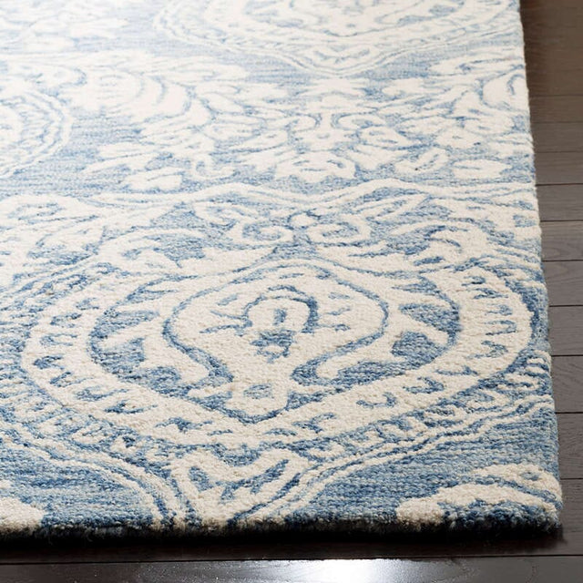 Safavieh Micro-Loop Mlp512M Blue / Ivory Damask Area Rug