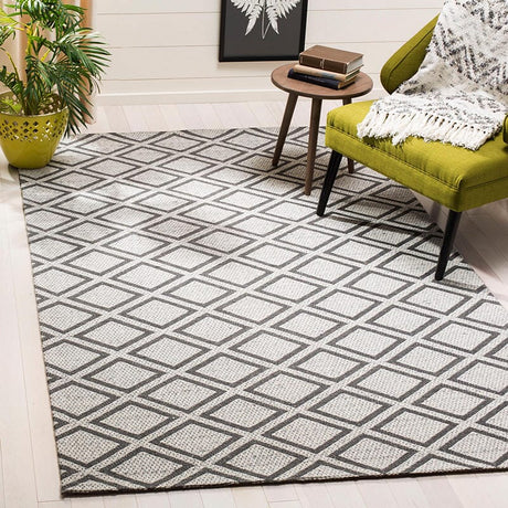 Safavieh Micro-Loop Mlp514G Silver / Dark Grey Geometric Area Rug