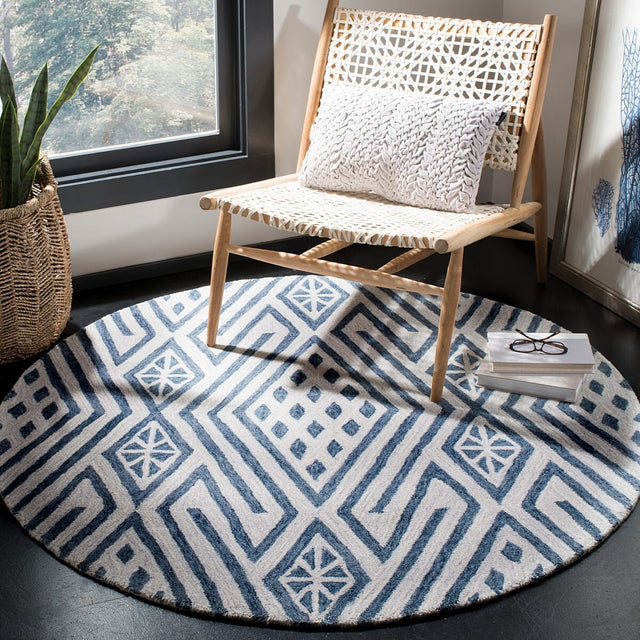 Safavieh Micro-Loop Mlp611M Blue / Ivory Geometric Area Rug