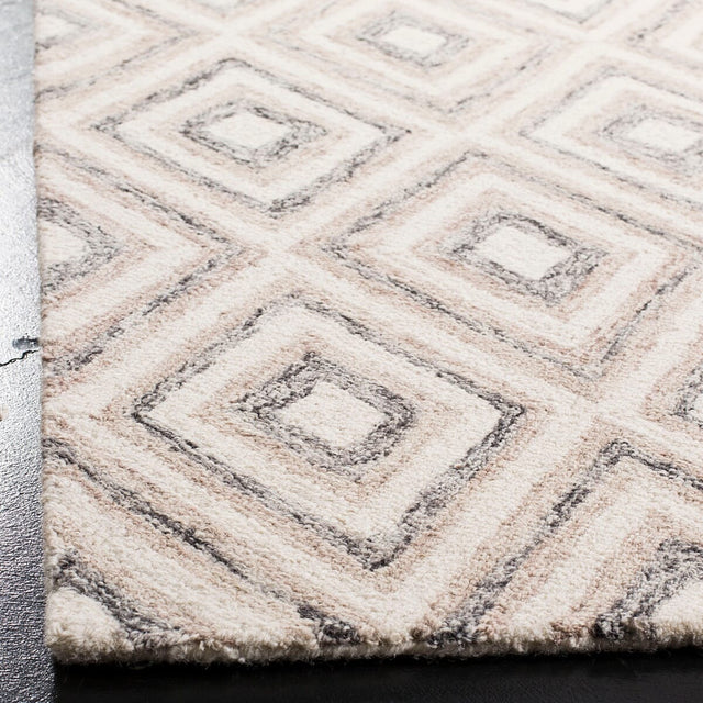 Safavieh Micro-Loop Mlp906F Grey / Ivory Rugs.