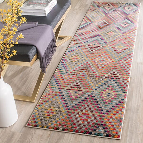 Safavieh Monaco Mnc204F Multi / Beige Rugs.