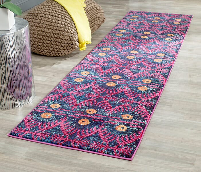 Safavieh Monaco Mnc213D Pink / Multi Ikat Area Rug