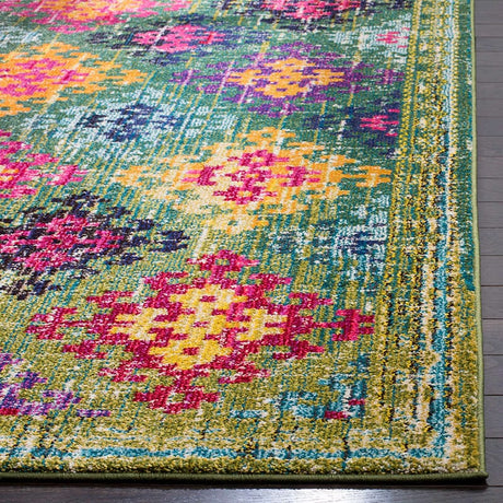 Safavieh Monaco Mnc244G Green / Multi Rugs.