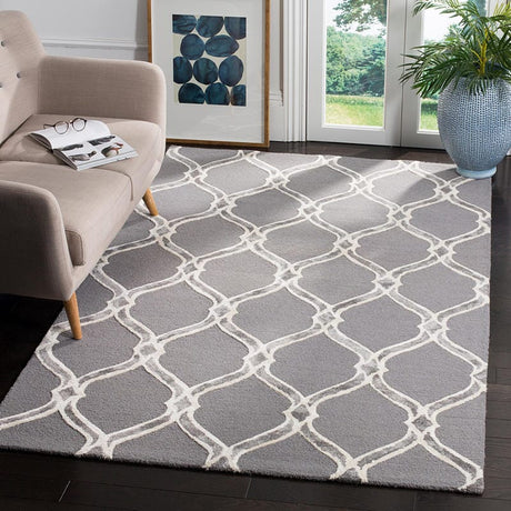 Safavieh Manchester Mnh540A Dark Grey / Ivory Rugs.