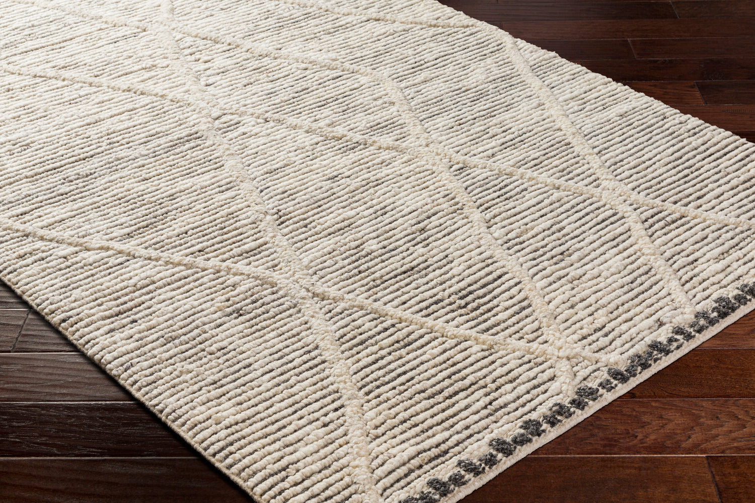 Surya Manisa Mns-2309 Grey Rug.