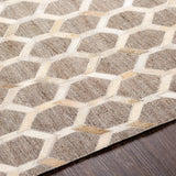 Surya Medora Mod-1009 Beige, Medium Gray Rug.