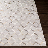 Surya Medora Mod-1010 Charcoal, Gray Rug.