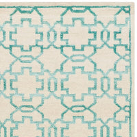 Safavieh Mosaic Mos152B Cream / Aqua Geometric Area Rug