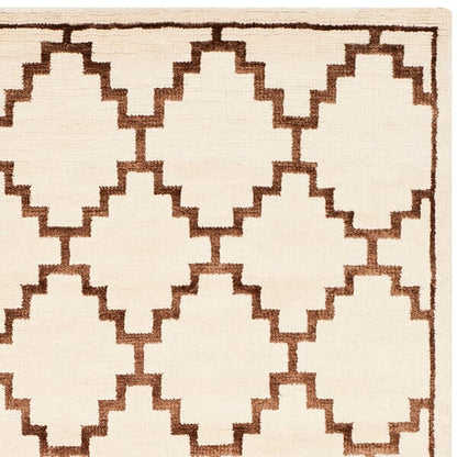 Safavieh Mosaic Mos160A Ivory / Brown Geometric Area Rug