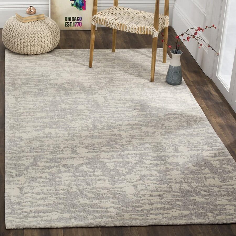 Safavieh Marbella Mrb631A Light Grey / Ivory Area Rug