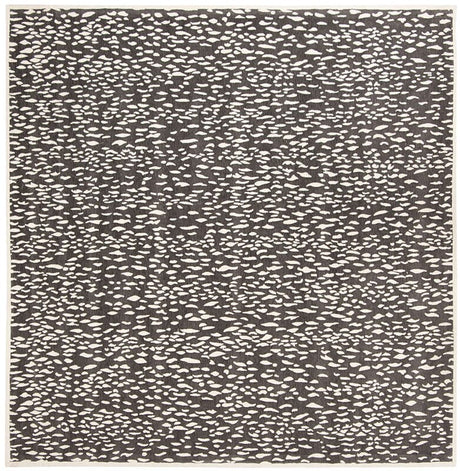 Safavieh Marbella Mrb657A Dark Grey / Ivory Rugs.