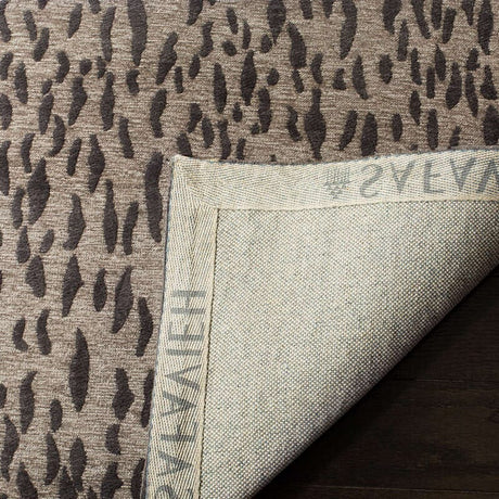 Safavieh Marbella Mrb657E Light Grey / Dark Grey Rugs.