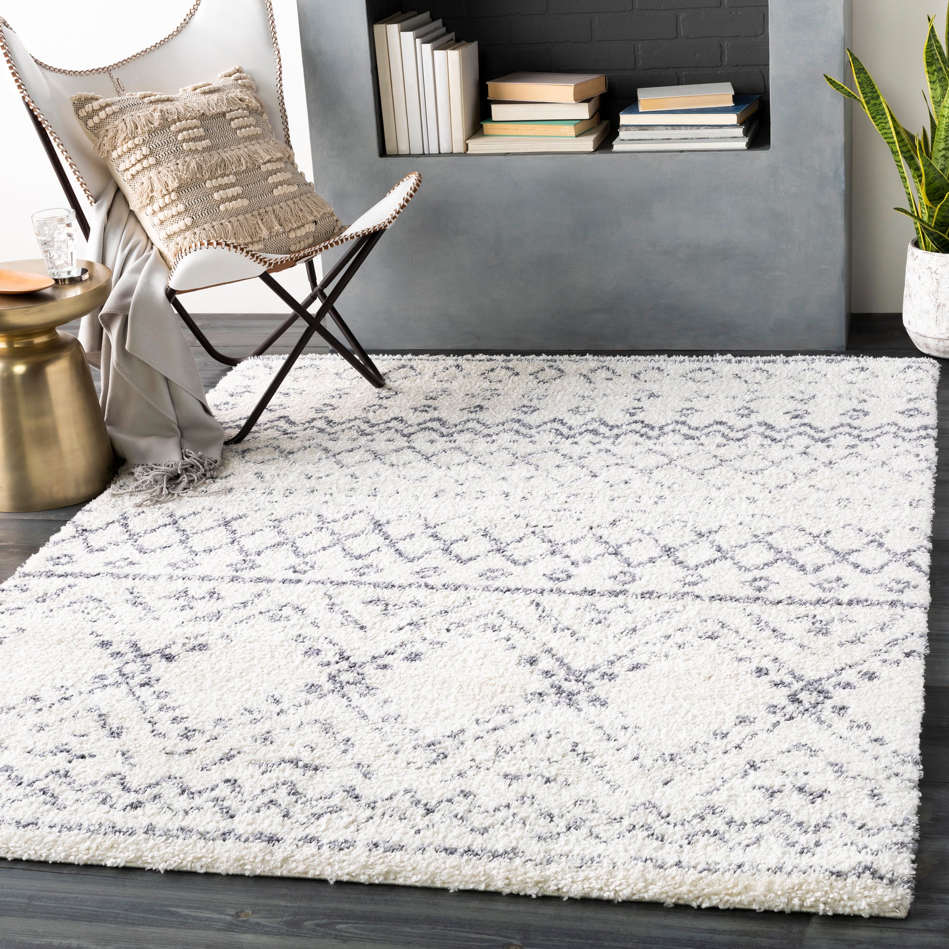 Surya Maroc Shag Mrs-2301 White, Medium Gray Area Rug