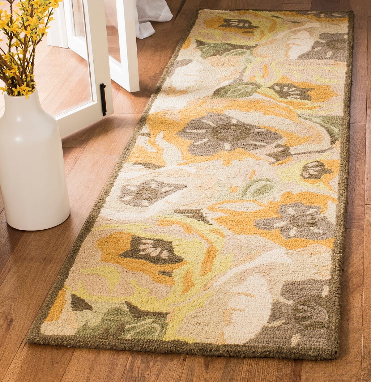 Safavieh Martha Stewart Msr4872C Gold Floral / Country Area Rug