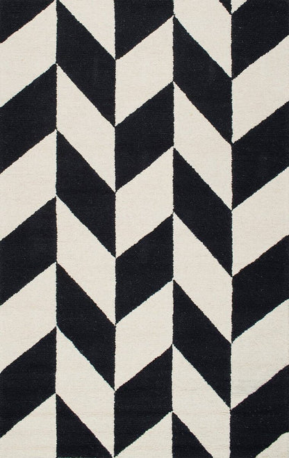 AreaRugs.com Chiyah Mthm Black And White Geometric Area Rug